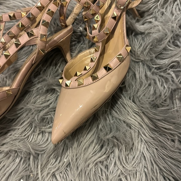 VALENTINO ROCKSTUD CAGED PUMP - Picture 6 of 7